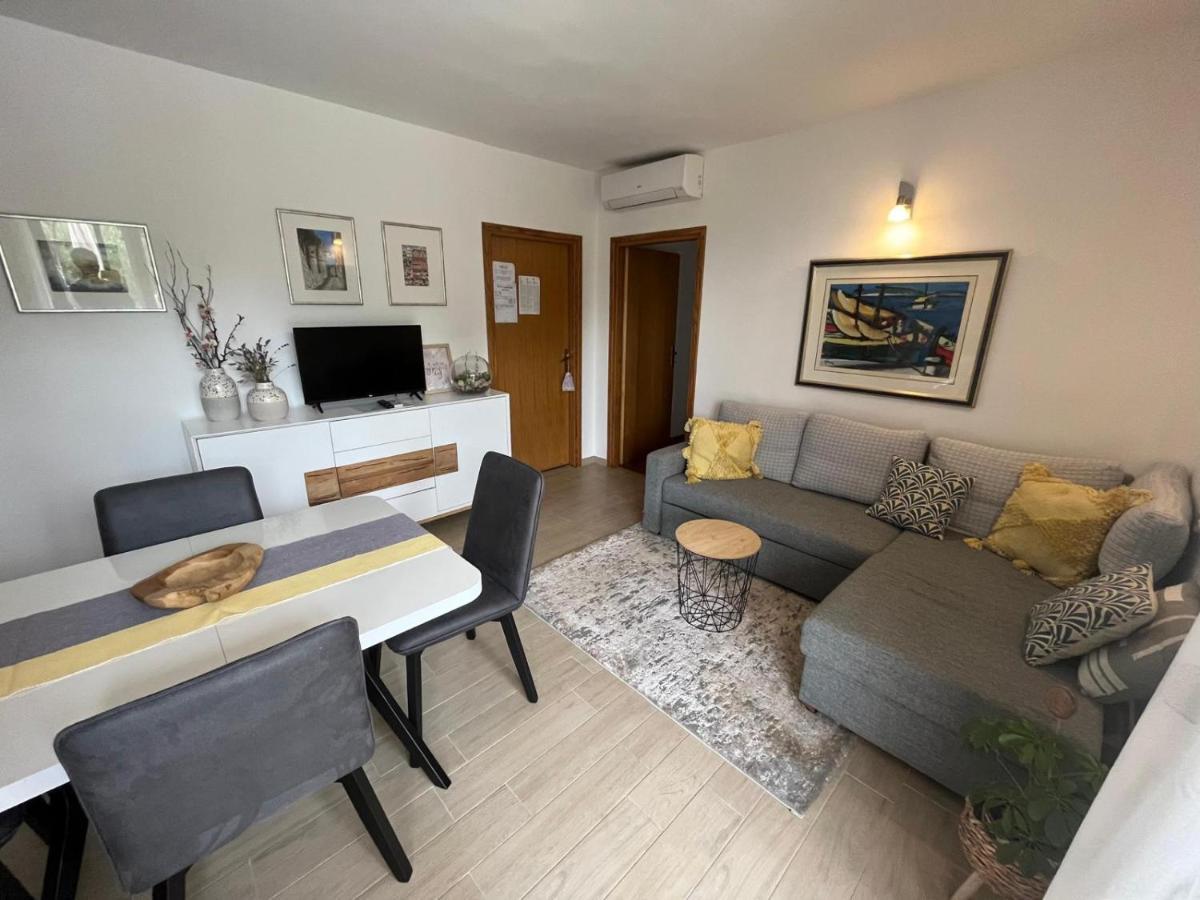 Apartmani Anica Risika Zewnętrze zdjęcie